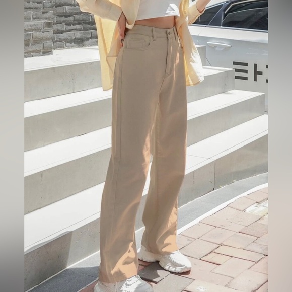 SHEIN High Waisted Wide Leg Khaki Jeans - Picture 1 of 4